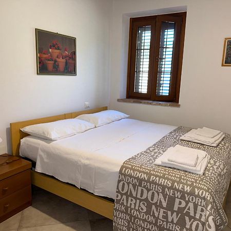Villa Aquila Agello Extérieur photo